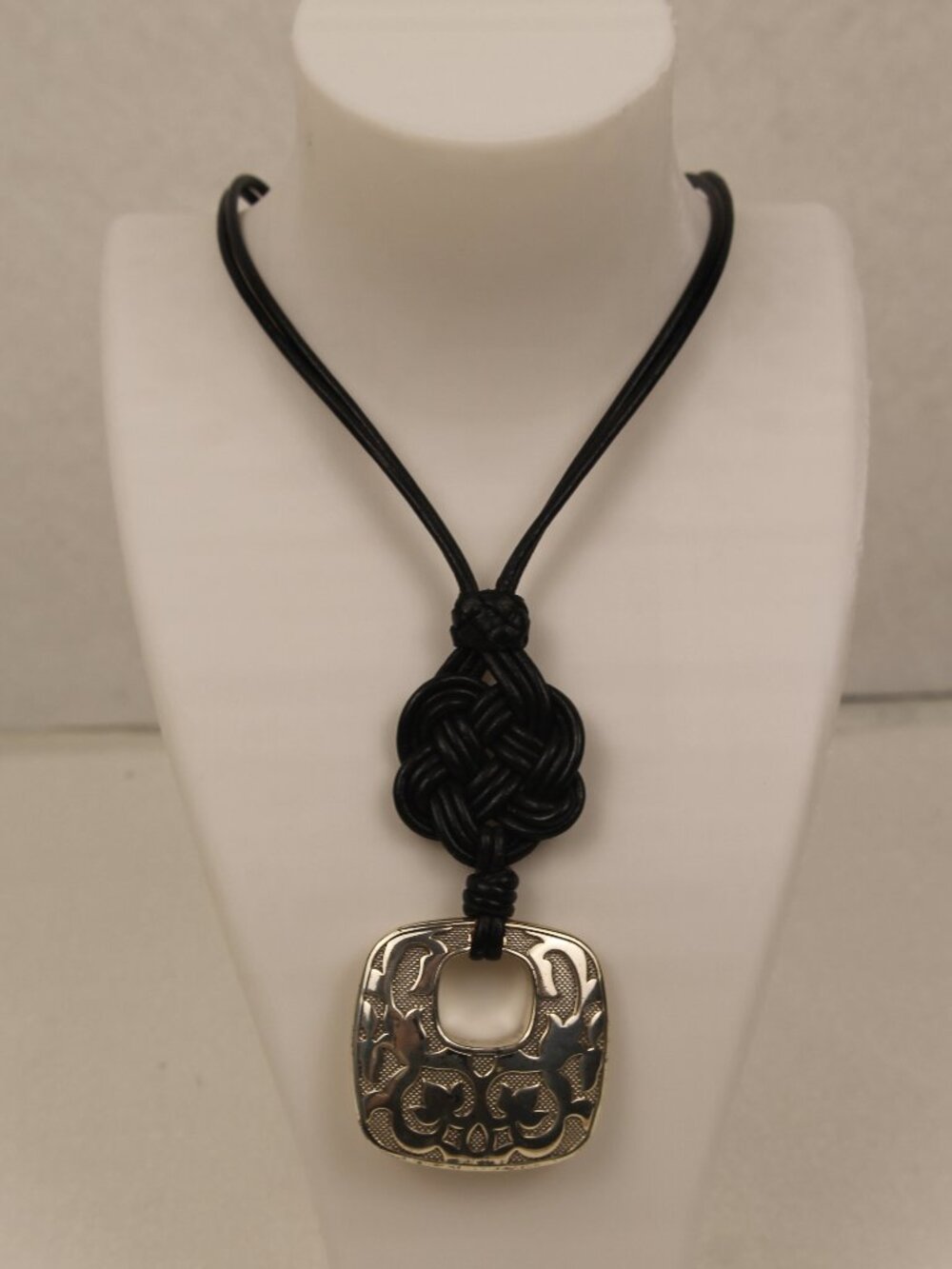 Brighton Ferrara Artisan Square Pendant Black Leather Celtic Knot Necklace 18"